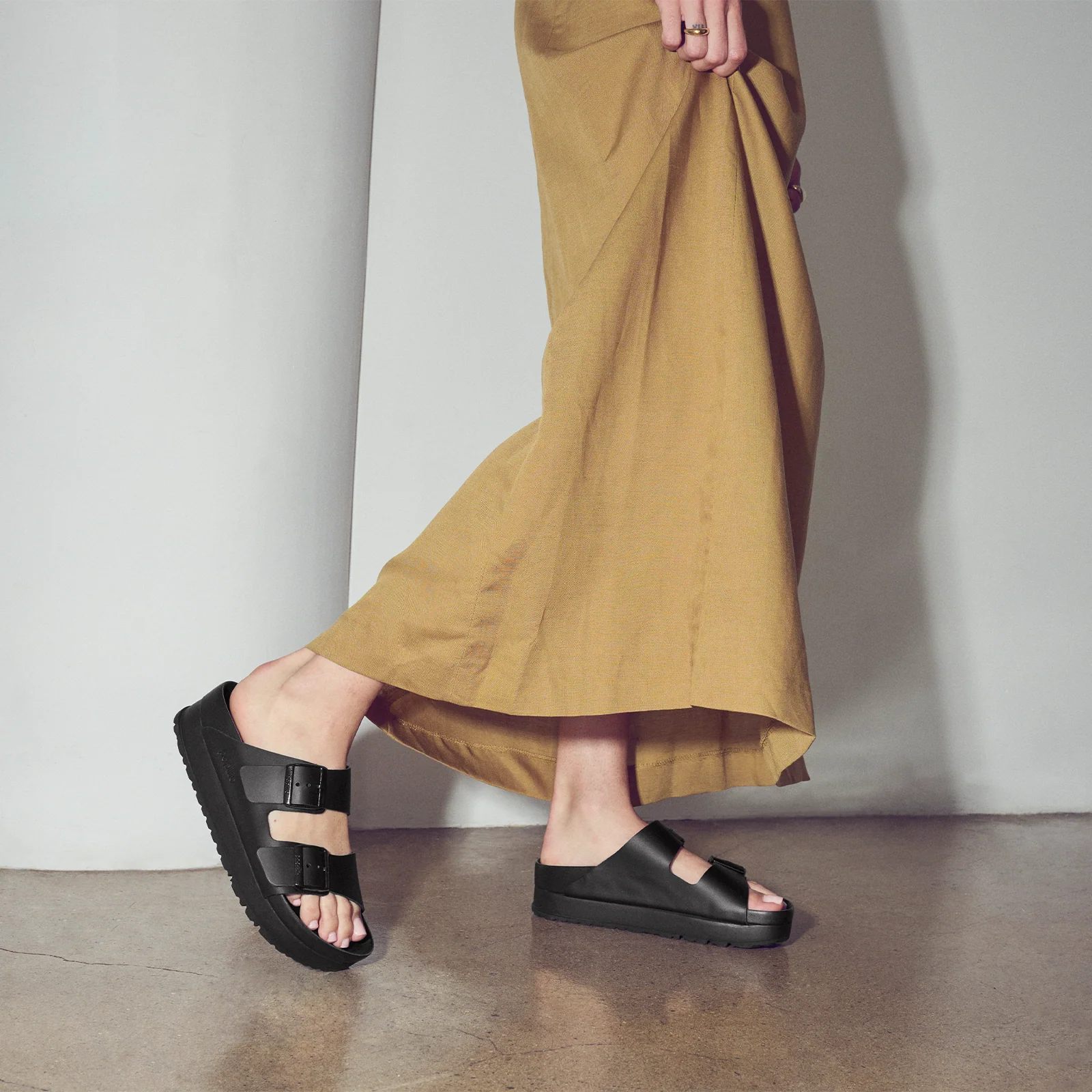 Birkenstock Arizona Flex Platform Narrow Slide Sandal (Women) - Black Leather - Image 8
