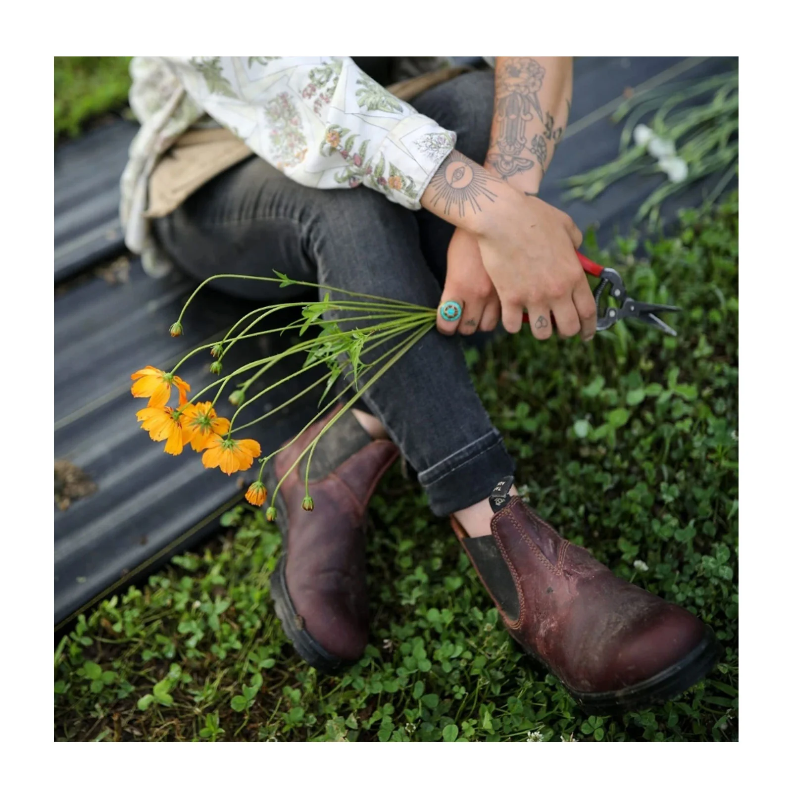 Blundstone Classic 1440 Chelsea Boot (Unisex) - Redwood - Image 3