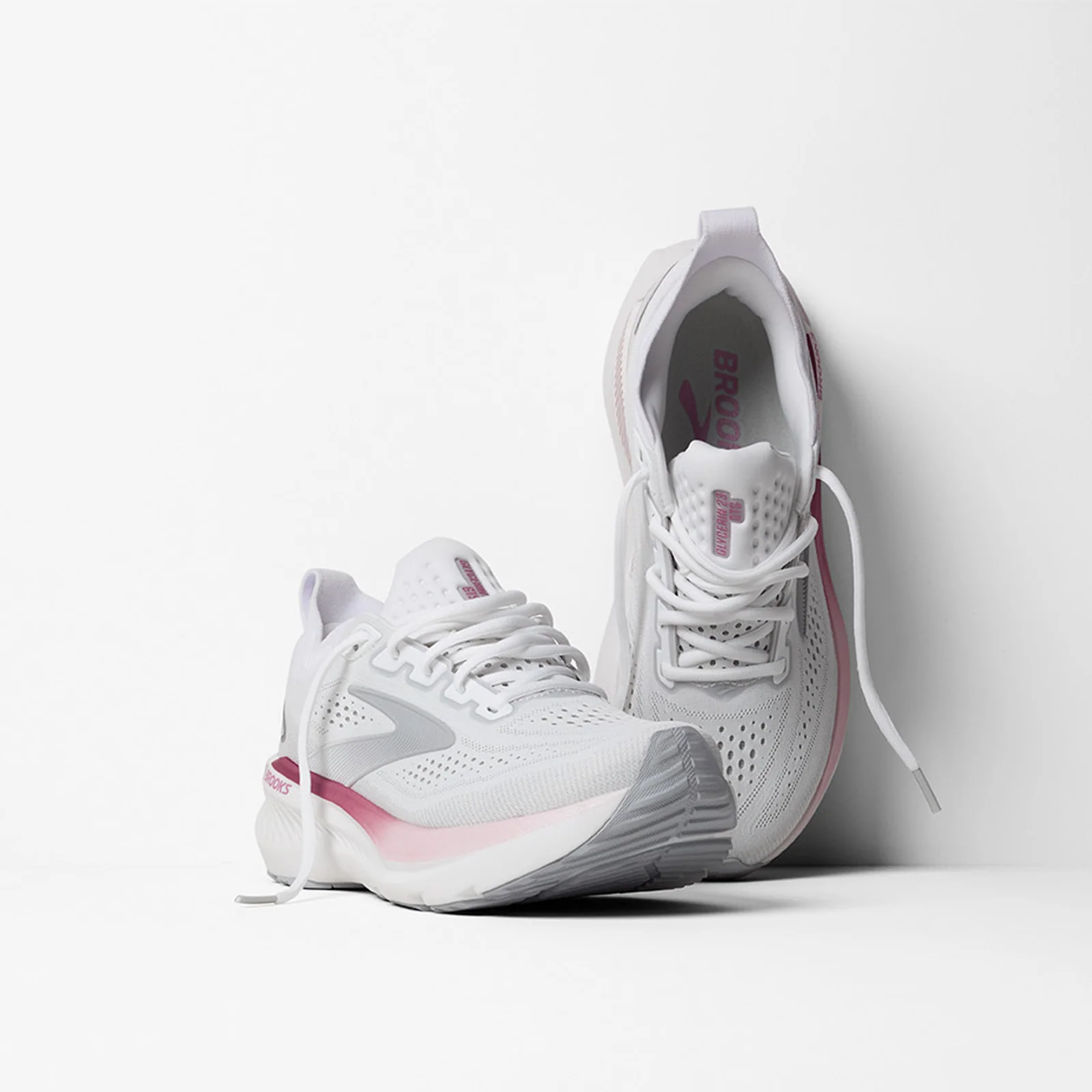 Brooks Glycerin GTS 23 Running Shoe (Women) - White/Harbor Mist/Metallic - Image 7