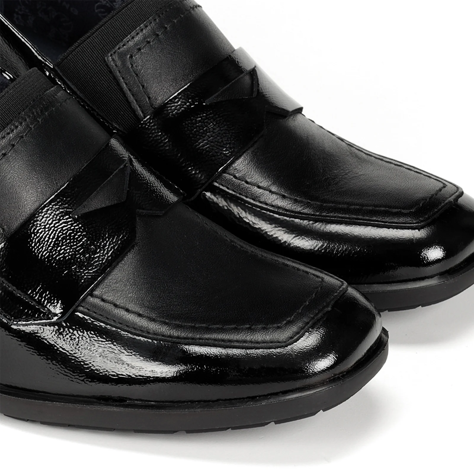 Dorking Ikia D9205 Heeled Loafer (Women) - Naplak/Sugar Negro - Image 7