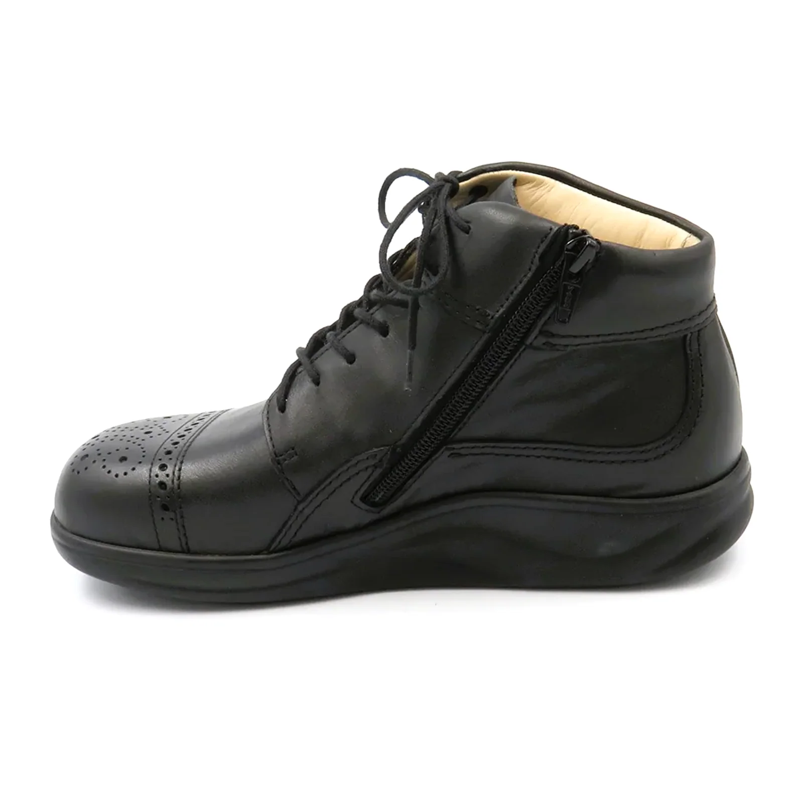 Finn Comfort Tsukubasan Boot (Women) - Black Nappa - Image 2