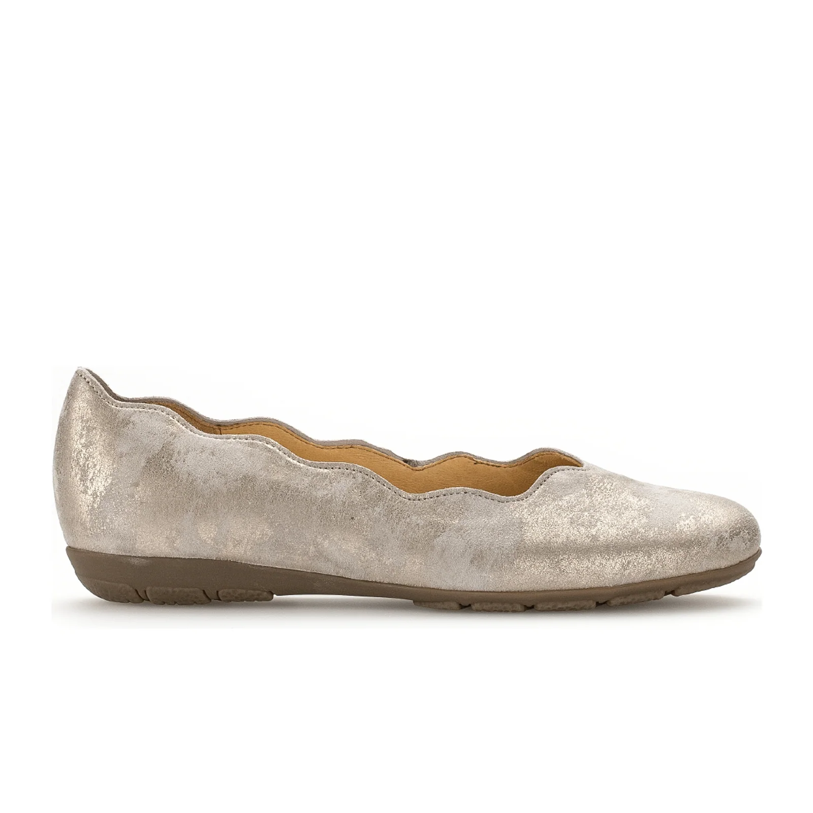 Gabor 166 Scalloped Flat (Women) - Muschel/Caruso Metallic