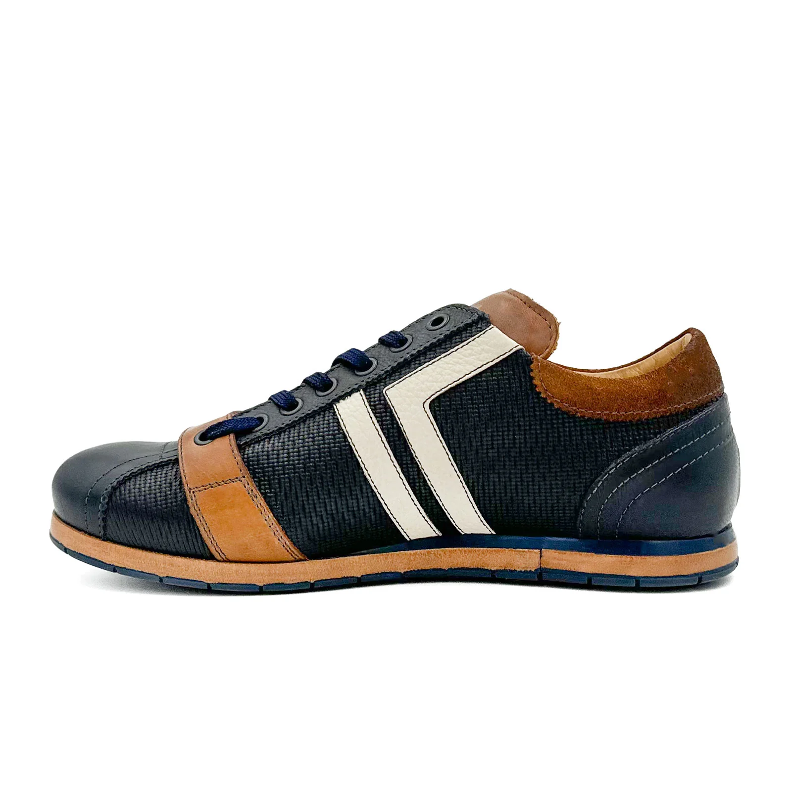Kamo-Gutsu TIFO 030 Low Sneaker (Men) - Blue - Image 3