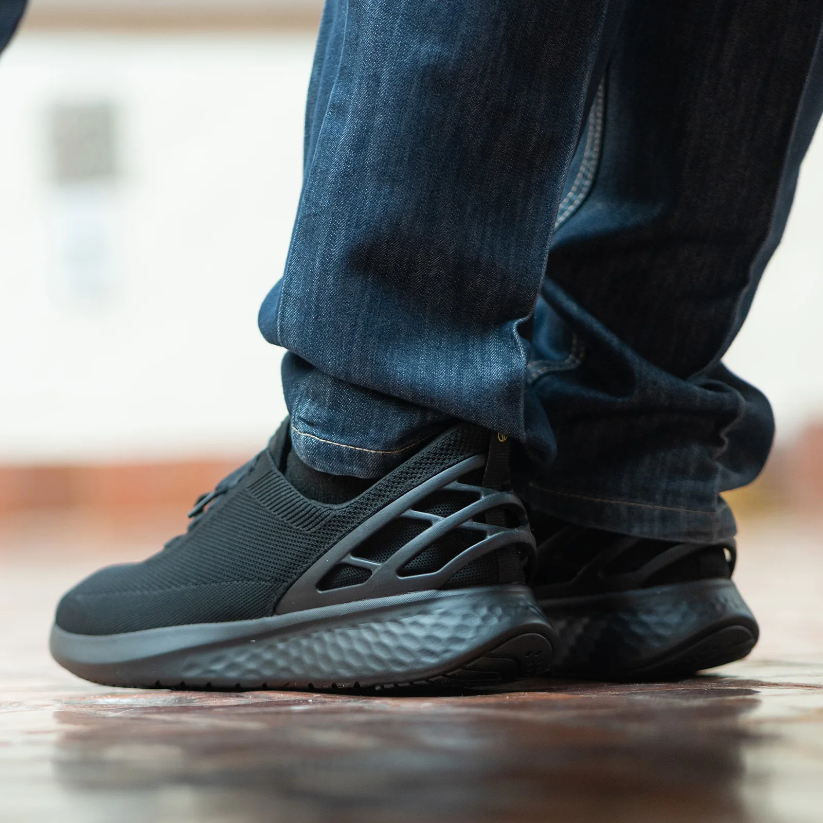 Kizik Athens Sneaker (Unisex) - Blackout - Image 5