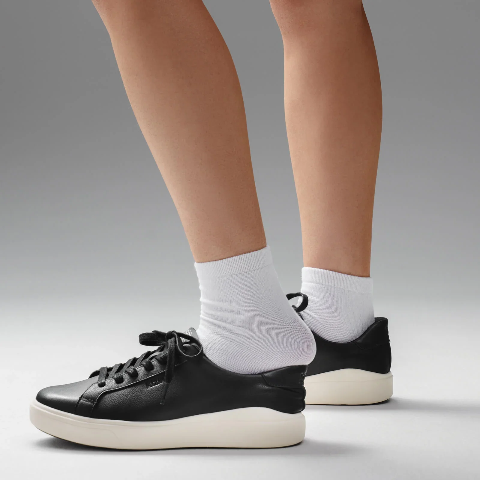 Kizik Vegas 2 Sneaker (Women) - Black/Pristine - Image 8