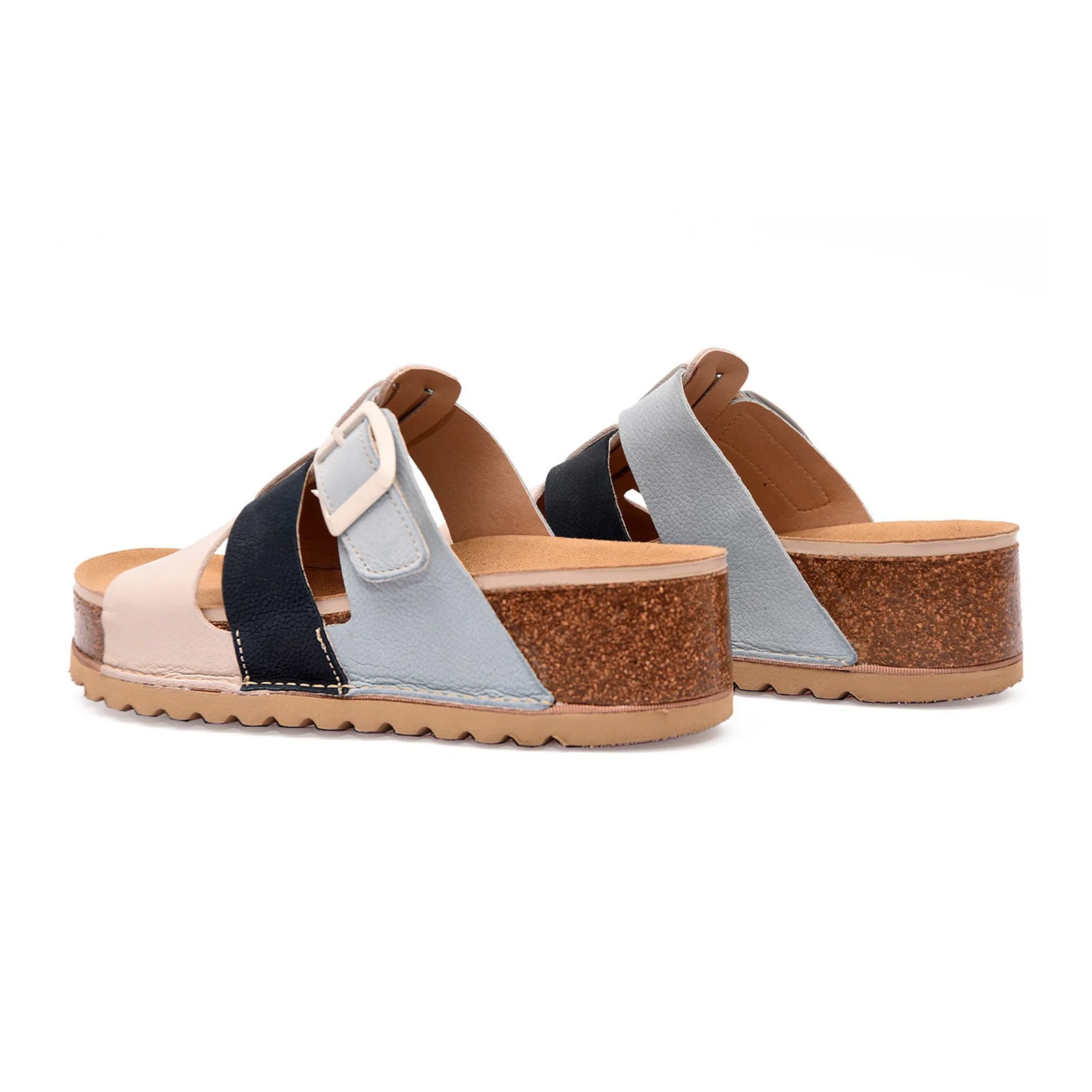 On Foot 1115 Naoshima Sandal (Women) - Nobuck Bone/Marino/Hawaii - Image 3