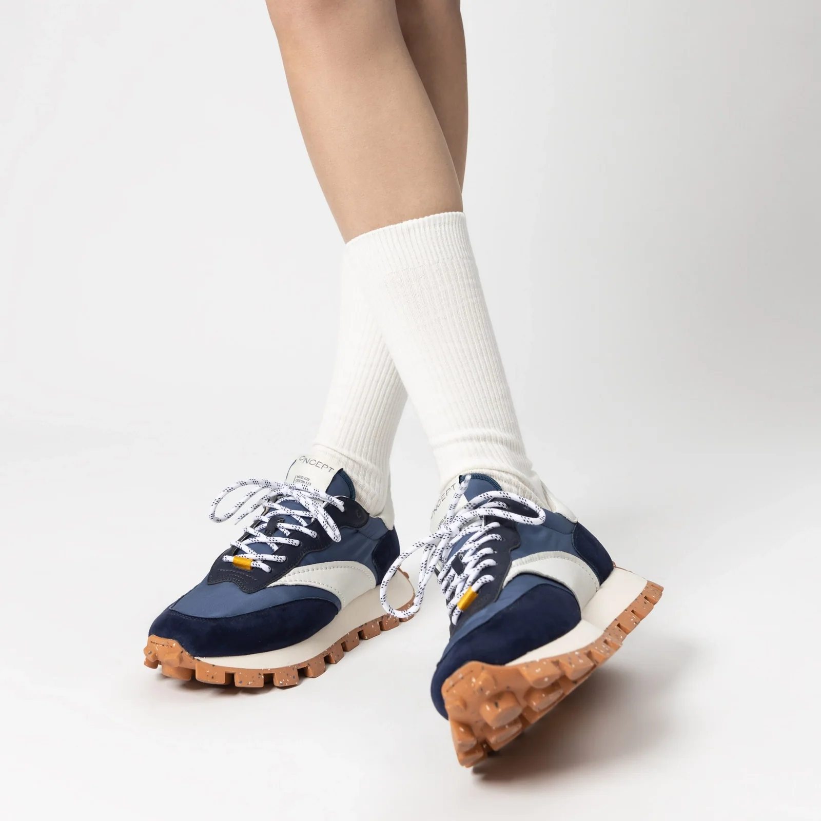 Oncept Osaka Sneaker (Women) - Indigo - Image 6