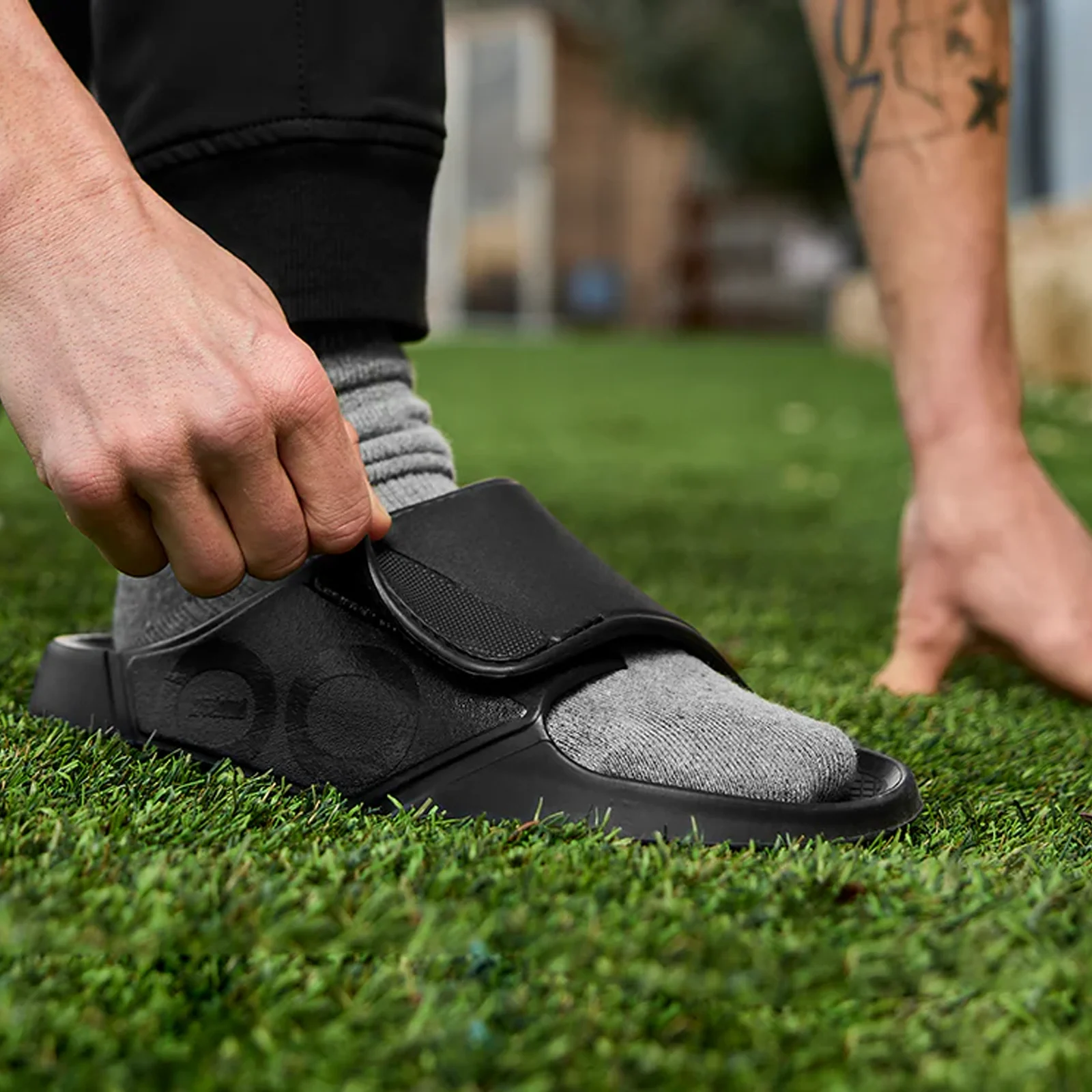 Oofos OOahh Sport Flex Slide Sandal (Unisex) - Black/Matte Black - Image 6