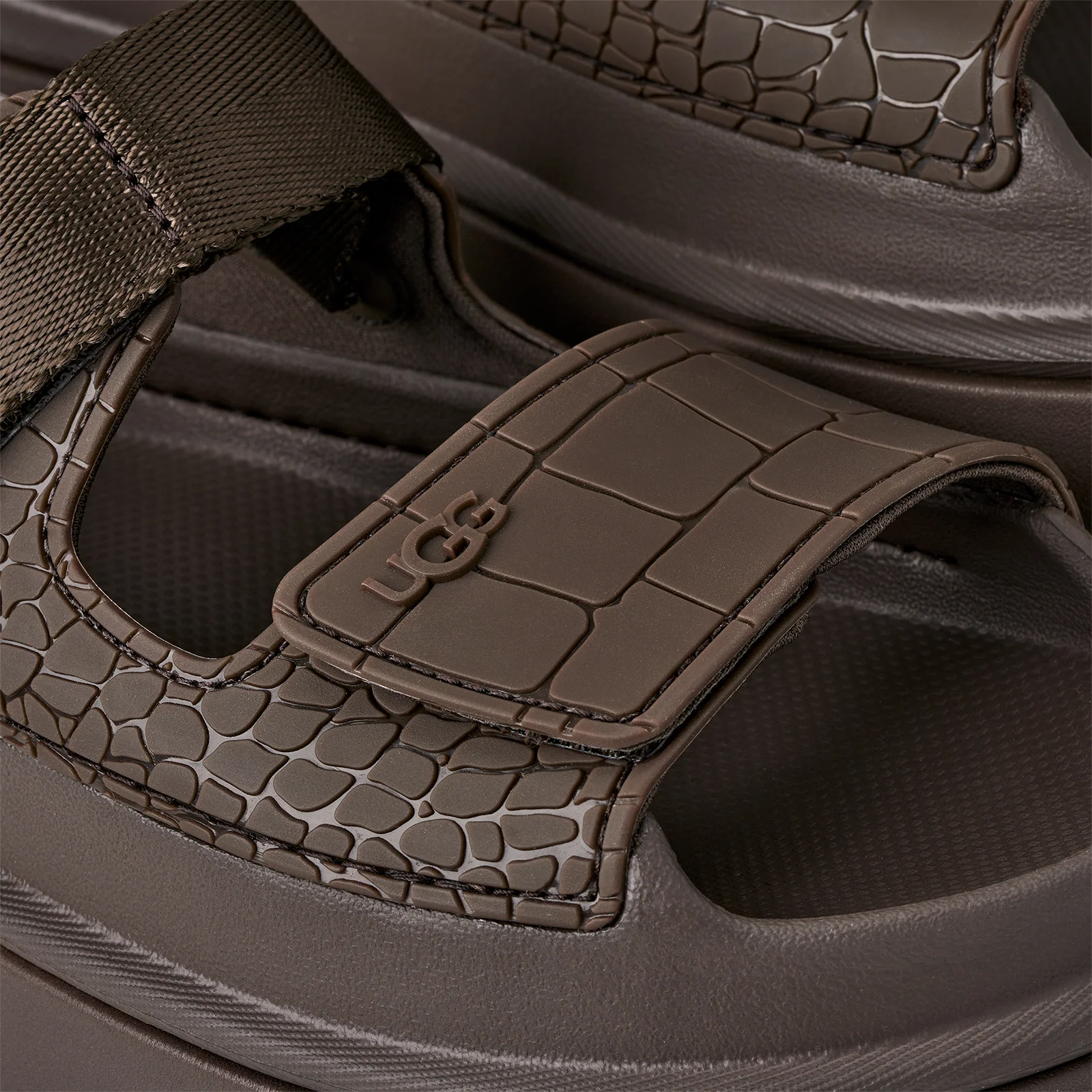 UGG® GoldenGlow Embossed (Women) - Dense Smoke - Image 7