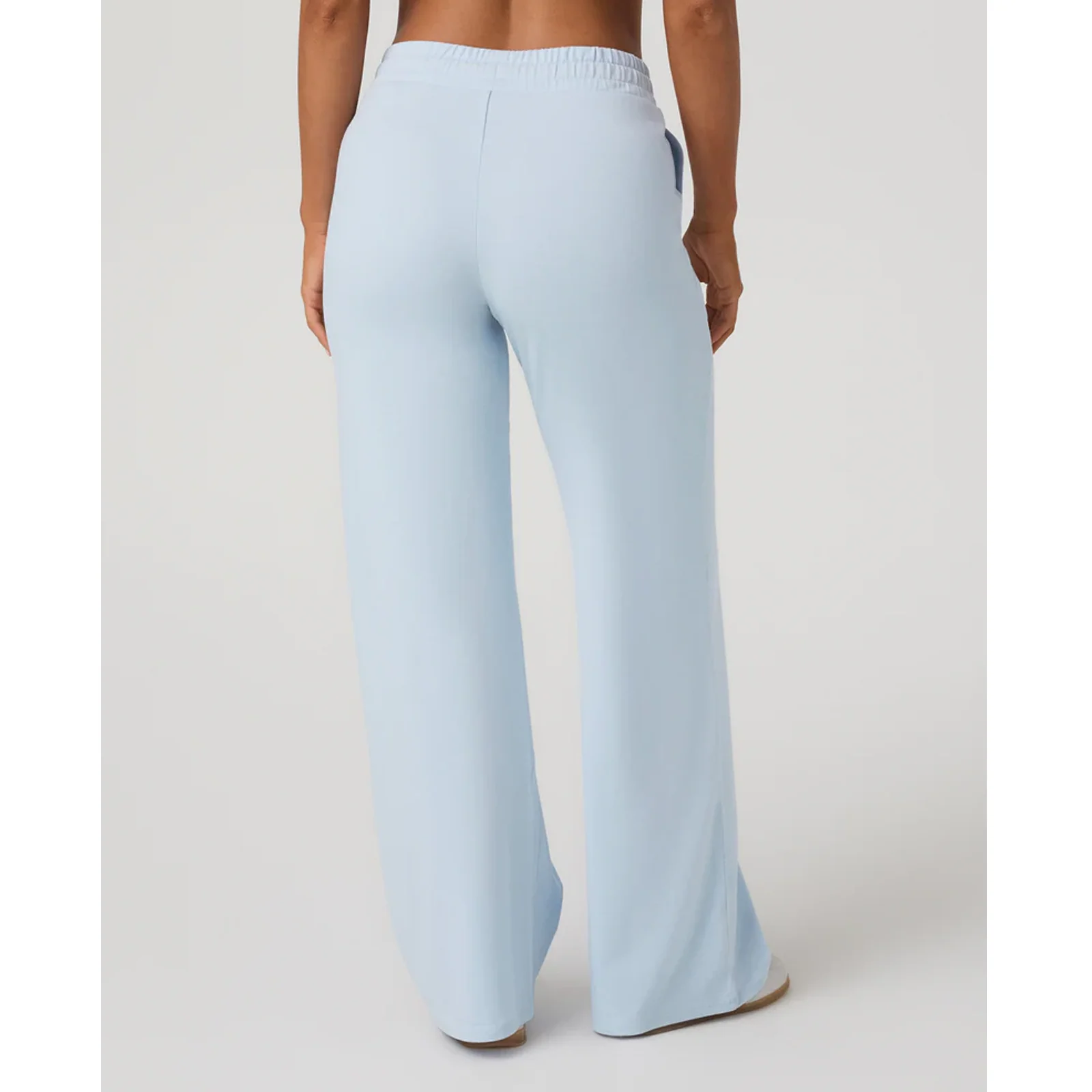 Vuori Halo Essential Wideleg Pant (Women) - Soft Sky Heather - Image 3