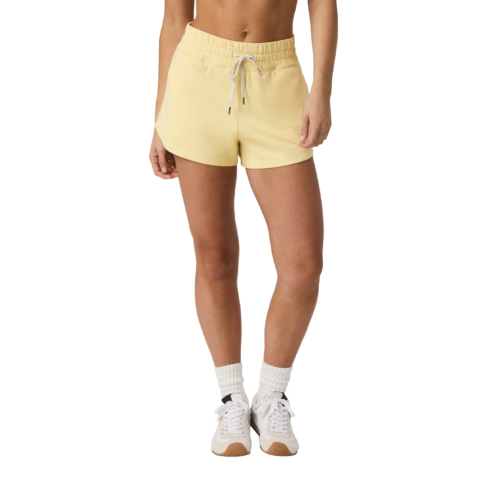 Vuori Halo Performance Short 2.0 (Women) - Lemon Snap Heather