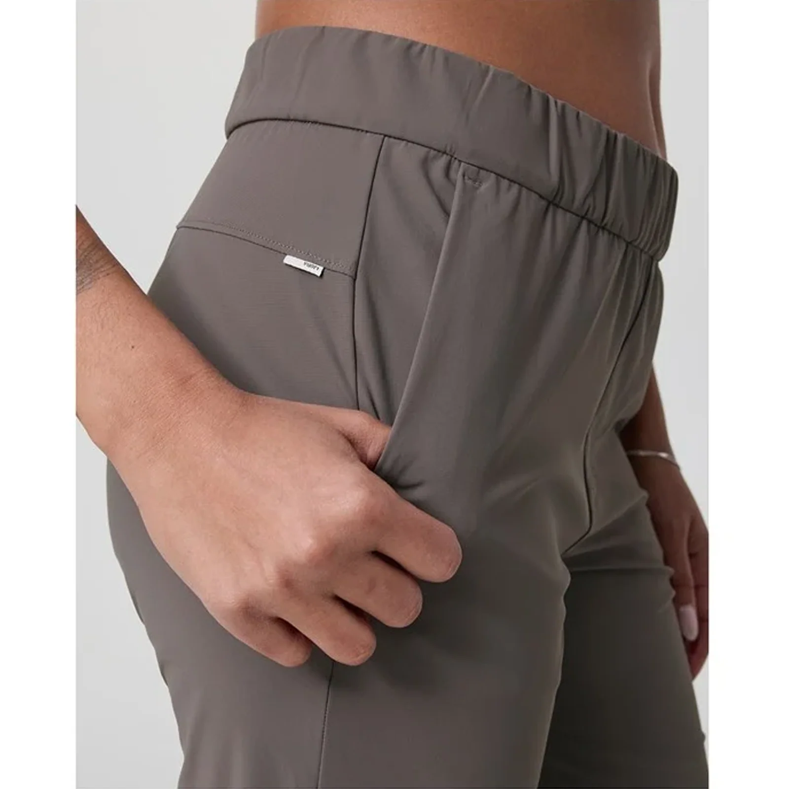 Vuori Miles Ankle Pant (Women) - Chia - Image 5
