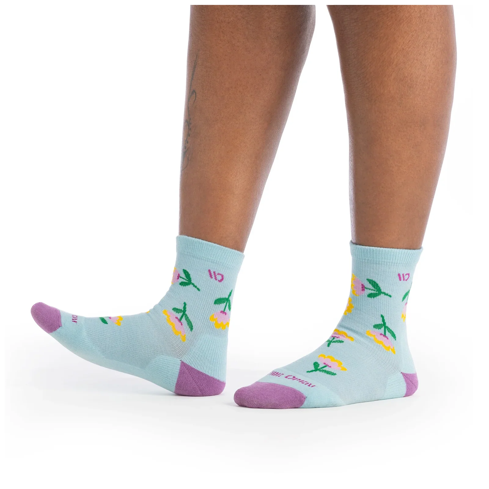 Wide Open Full Bloom Cushioned Micro Crew Sock (Women) - Viola Skylight - Image 4